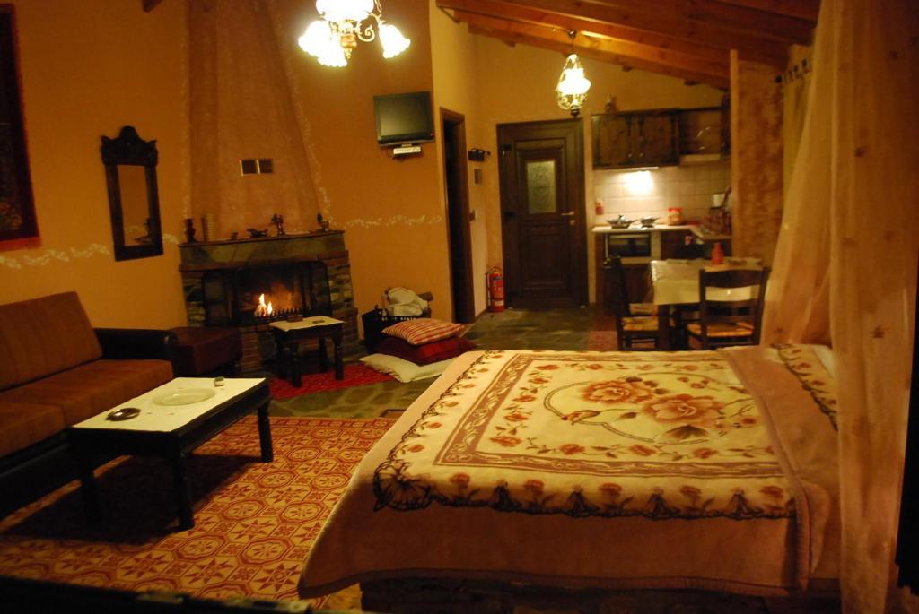 Tzivaeri Hotel Likodhromion Ruang foto