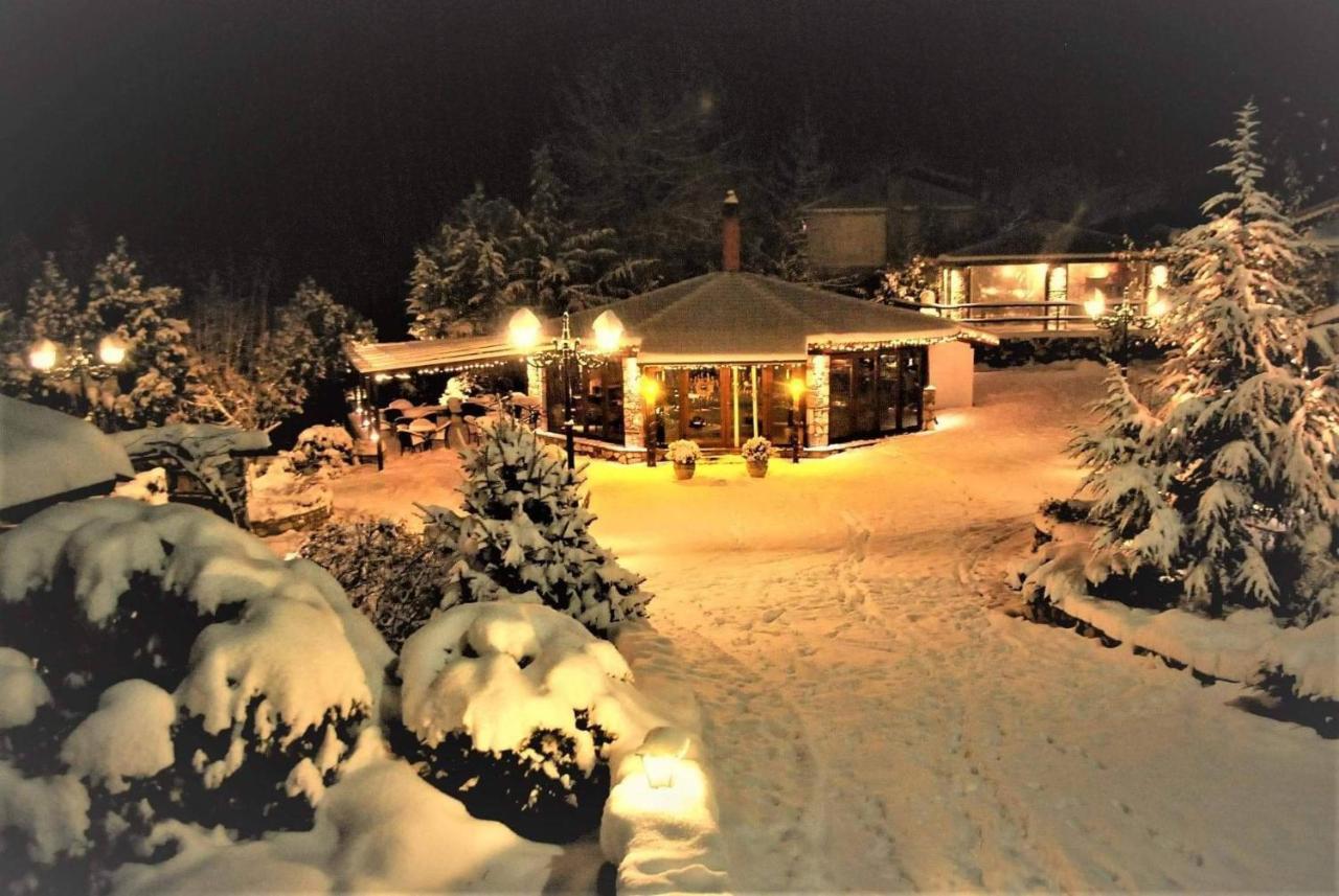 Tzivaeri Hotel Likodhromion Bagian luar foto