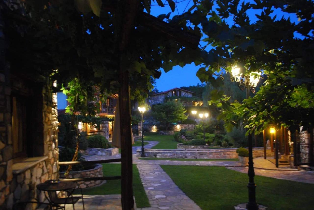 Tzivaeri Hotel Likodhromion Bagian luar foto