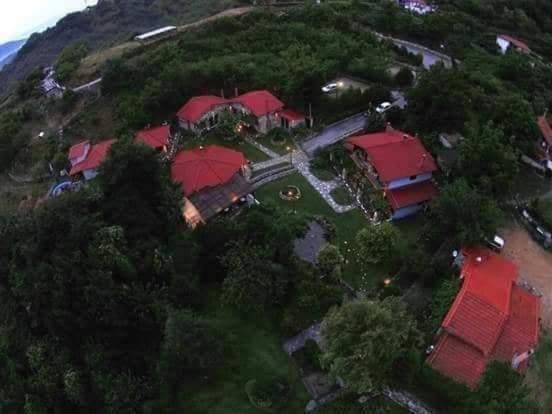 Tzivaeri Hotel Likodhromion Bagian luar foto